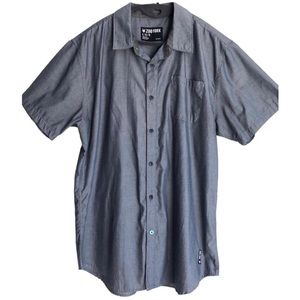 Men’s Zoo York Short Sleeve Button Down Shirt - Chambray - Size Large